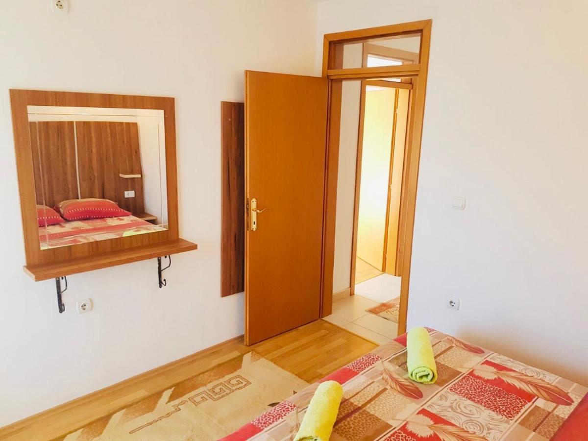 Apartments Flamingo Улцинь Экстерьер фото
