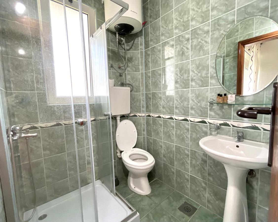 Apartments Flamingo Улцинь Экстерьер фото